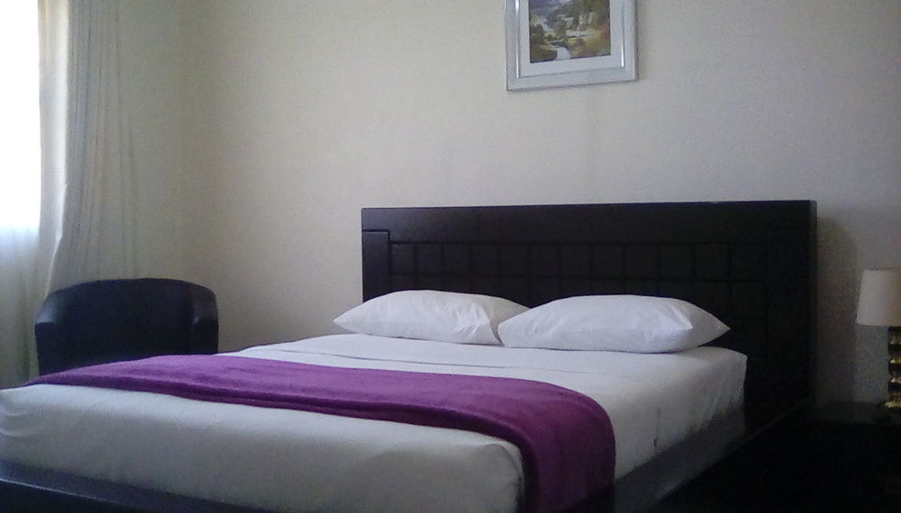 Cypress Executive Lodge Λίβινγκστον Εξωτερικό φωτογραφία